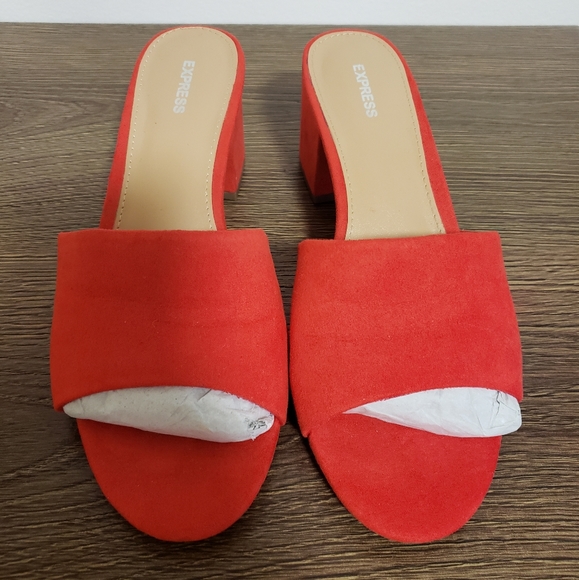 Express Sandals - Picture 2 of 6